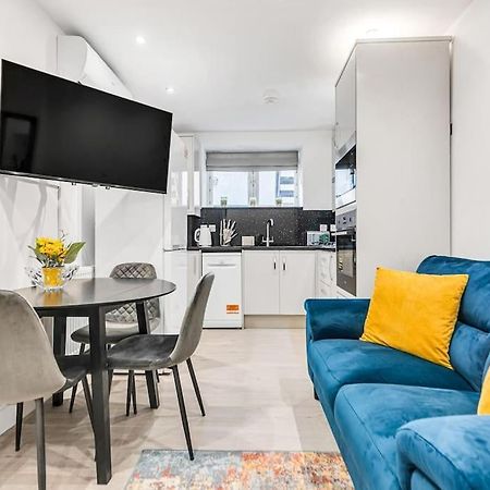 Luxstay Holland Park Apartment With Ac 伦敦 外观 照片